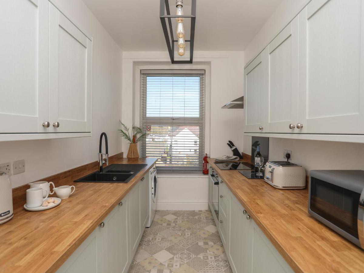 Tir A Mor Apartment Pwllheli Exterior photo